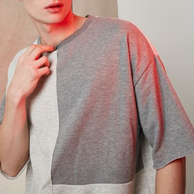 Grey Design Forum colour block T-shirt